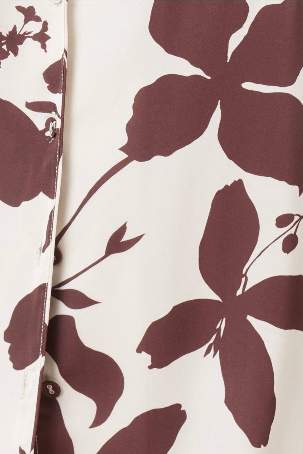 Close-up the Ivy Silky Satin PJ set burgundy fabric