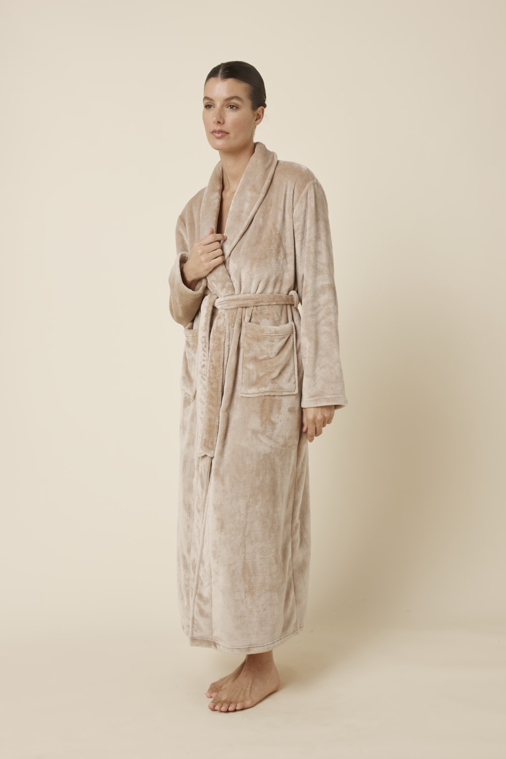 Gingerlilly Colette Biscuit Plush Robe - Side